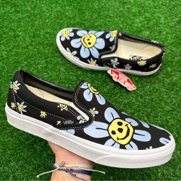 Vans Other - Vans Classic Slip On Trippy Grin Floral